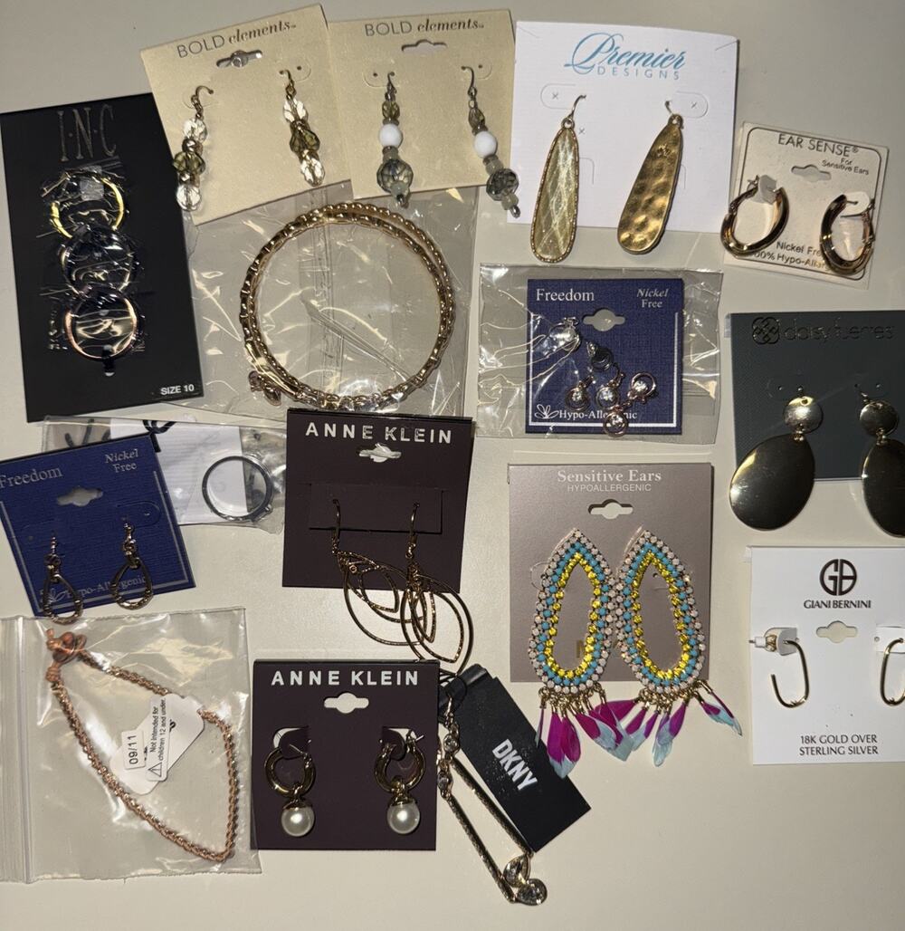 Nordstrom Lot Of 16 Earrings Bracelets Rings NWT Costume Jewelry Gorgeous